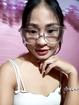 Snapshot of trieungoclnt chatting on November 2025 03:17:01 AM trieungoclnt online show from November 2025 03:17:01 AM