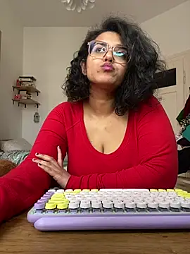 Snapshot of Curvydesifromgermany chatting on March 2025 11:38:02 AM Curvydesifromgermany online show from March 2025 11:38:02 AM