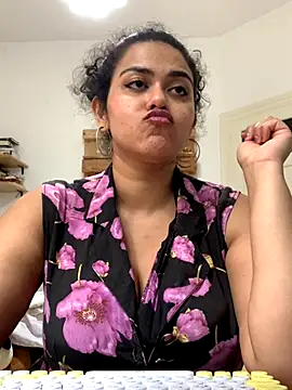 Snapshot of Curvydesifromgermany chatting on September 2025 10:59:02 AM Curvydesifromgermany online show from September 2025 10:59:02 AM