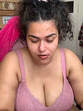 Snapshot of Curvydesifromgermany chatting on June 2026 09:03:02 AM Curvydesifromgermany online show from June 2026 09:03:02 AM