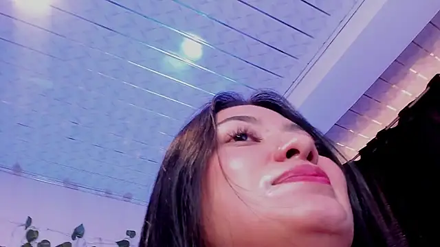 Snapshot of mariiana-diaz chatting on February 2025 04:16:02 PM mariiana-diaz online show from February 2025 04:16:02 PM