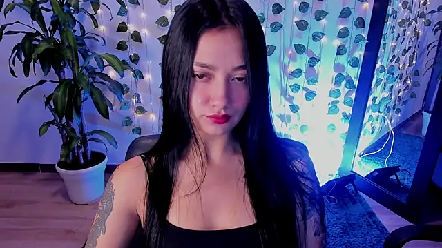 Snapshot of mariiana-diaz chatting on March 2025 12:39:02 PM mariiana-diaz online show from March 2025 12:39:02 PM