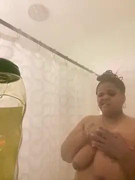 FreakiiMiixedJustiic online show from March 2026 03:25:02 AM