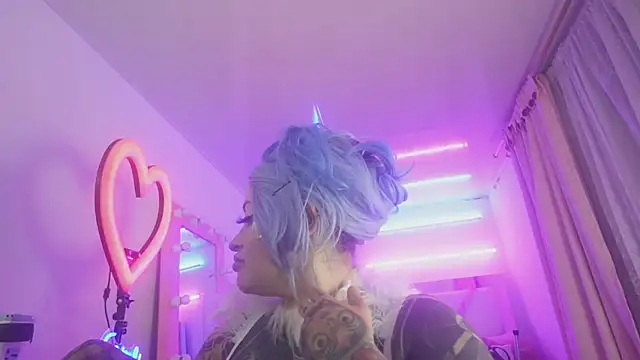 Snapshot of angelacianuro_ chatting on March 2025 07:14:02 AM angelacianuro online show from March 2025 07:14:02 AM