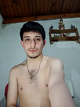 Snapshot of Elvergonn2105 chatting on October 2025 04:48:01 AM Elvergonn2105 online show from October 2025 04:48:01 AM