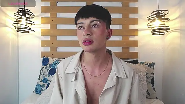 Steev Novoa online show from February 2025 03:06:01 AM