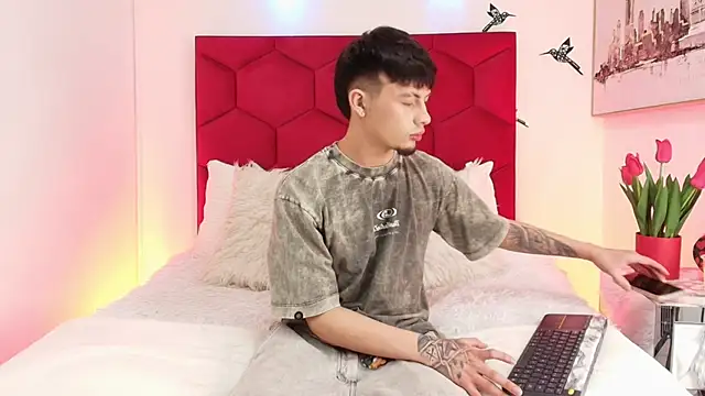 Steev Novoa online show from February 2026 05:34:02 AM