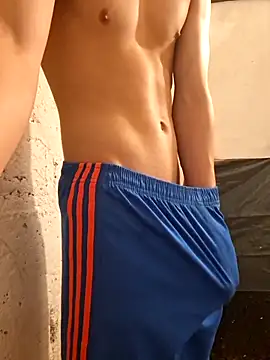 Mrtzz  online show from November 2025 02:12:02 AM