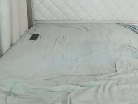 Snapshot of pretybella1 chatting on December 2025 12:31:02 AM pretybella1 online show from December 2025 12:31:02 AM