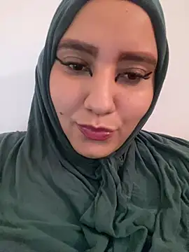 hannahayat online show from December 2024 03:53:02 PM