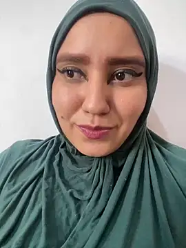 hannahayat online show from January 2025 08:58:02 PM