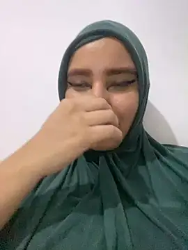 hannahayat online show from January 2025 12:02:01 AM