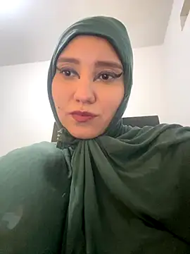 hannahayat online show from October 2025 08:18:01 PM