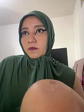 hannahayat online show from February 2026 03:07:01 PM