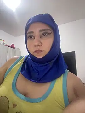 Snapshot of hannahayat chatting on June 2026 02:50:02 AM hannahayat online show from June 2026 02:50:02 AM