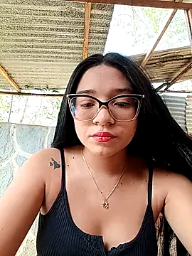 Snapshot of -VICKKY chatting on September 2025 01:59:02 PM -VICKKY online show from September 2025 01:59:02 PM