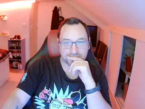 Fantaxx86 online show from December 2024 10:44:02 PM