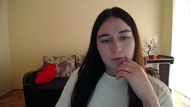 Pretty shy online show from September 2025 08:15:01 AM