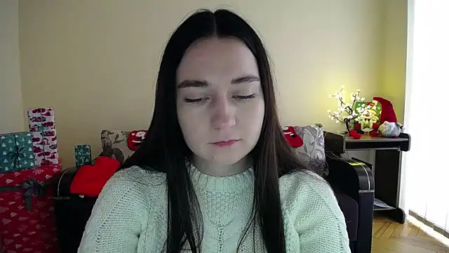 Pretty shy online show from January 2026 09:33:01 AM