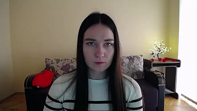 Pretty shy online show from April 2026 08:42:02 AM