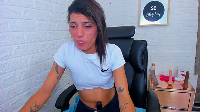 ImCrazzy online show from November 2025 02:50:02 PM