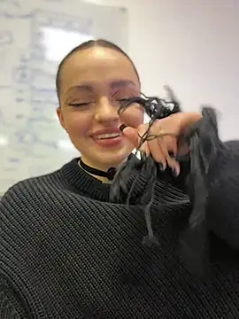 Snapshot of AnaWest chatting on March 2025 09:45:02 AM AnaWest online show from March 2025 09:45:02 AM