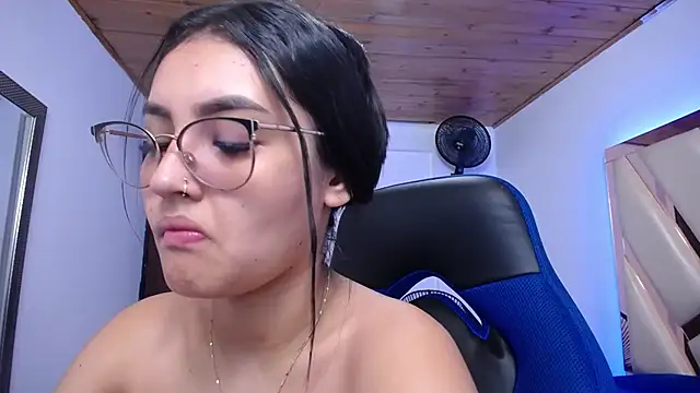 antonella sweetlittle online show from November 2025 01:12:02 PM