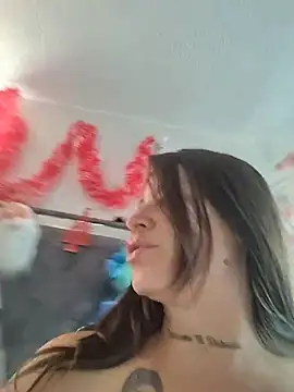 Snapshot of Alona_Evans chatting on January 2026 04:21:02 PM Alona Evans online show from January 2026 04:21:02 PM