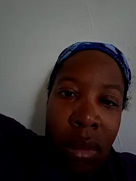 Snapshot of madamsensuale chatting on October 2025 12:58:01 PM madamsensuale online show from October 2025 12:58:01 PM