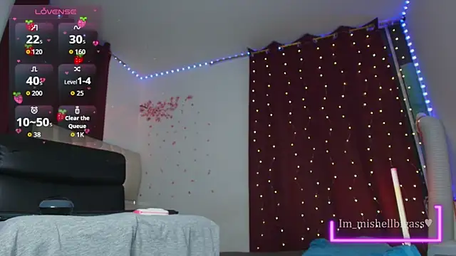 im mishellbigass online show from April 2026 07:45:01 AM