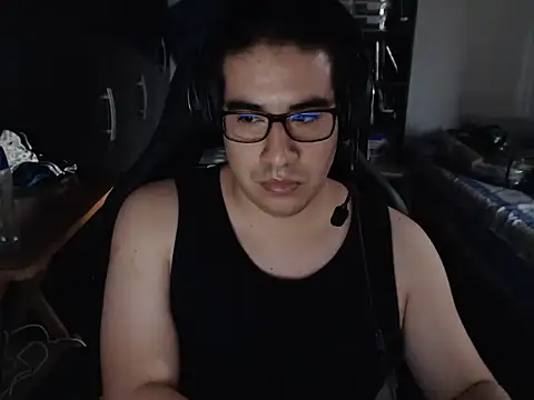 thealfawolf01 online show from February 2026 10:54:01 PM