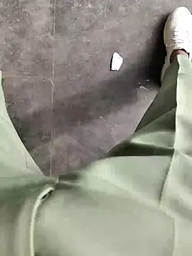 Snapshot of cumshotboy01 chatting on January 2025 07:21:02 AM cumshotboy01 online show from January 2025 07:21:02 AM