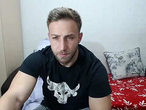 PrinceEagle online show from November 2025 08:19:01 PM