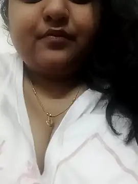 Snapshot of smile_pretty chatting on February 2025 04:58:01 PM smile pretty online show from February 2025 04:58:01 PM