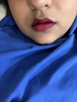 smile pretty online show from December 2025 01:31:01 PM