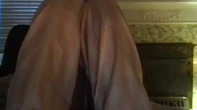 Snapshot of loveofbea chatting on November 2025 10:31:01 PM loveofbea online show from November 2025 10:31:01 PM