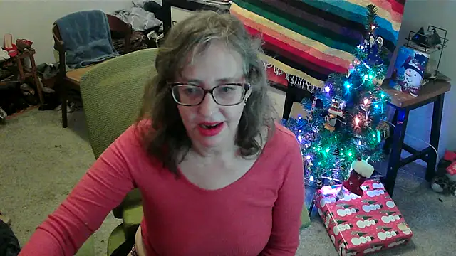 Snapshot of LilyLuscious chatting on December 2024 11:46:02 PM LilyLuscious online show from December 2024 11:46:02 PM