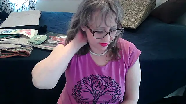 Snapshot of LilyLuscious chatting on March 2025 10:17:02 PM LilyLuscious online show from March 2025 10:17:02 PM