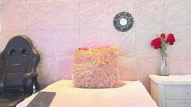 paula  cruzz online show from March 2025 06:56:01 PM