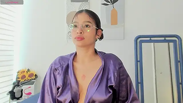 SeleneClark online show from March 2026 06:25:01 PM