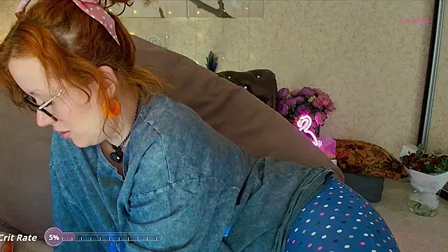 kate picture  online show from November 2025 09:57:01 PM