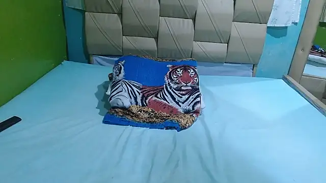 Snapshot of Stefanny_Taylor_ chatting on November 2025 04:28:01 PM Stefanny Taylor online show from November 2025 04:28:01 PM