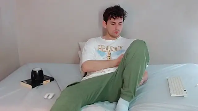 Snapshot of Elio555 chatting on March 2025 10:19:01 AM Elio555 online show from March 2025 10:19:01 AM