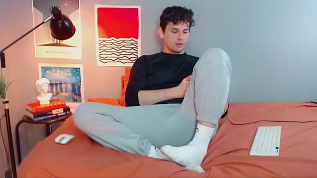 Snapshot of Elio555 chatting on September 2025 01:22:01 PM Elio555 online show from September 2025 01:22:01 PM