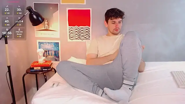 Snapshot of Elio555 chatting on October 2025 07:52:01 PM Elio555 online show from October 2025 07:52:01 PM