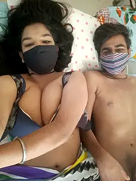 hottiess69 online show from May 2026 11:12:03 PM