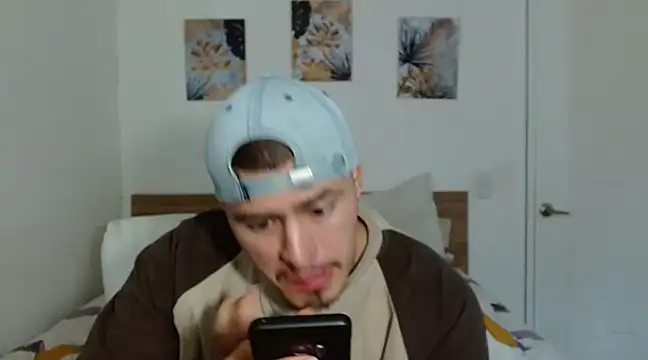 Snapshot of Baltazar_Dupont chatting on January 2025 02:46:01 PM Baltazar Dupont online show from January 2025 02:46:01 PM