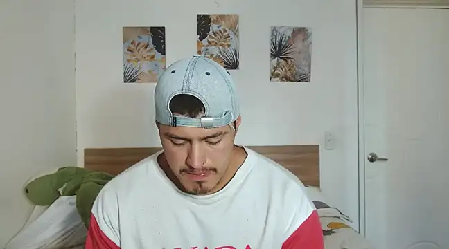 Snapshot of Baltazar_Dupont chatting on January 2025 12:32:02 PM Baltazar Dupont online show from January 2025 12:32:02 PM