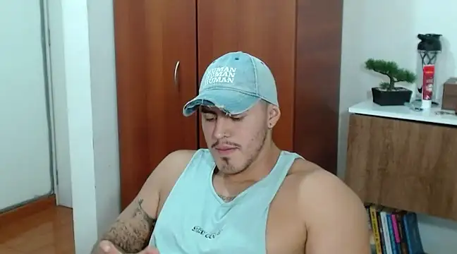 Snapshot of Baltazar_Dupont chatting on February 2025 04:10:01 PM Baltazar Dupont online show from February 2025 04:10:01 PM