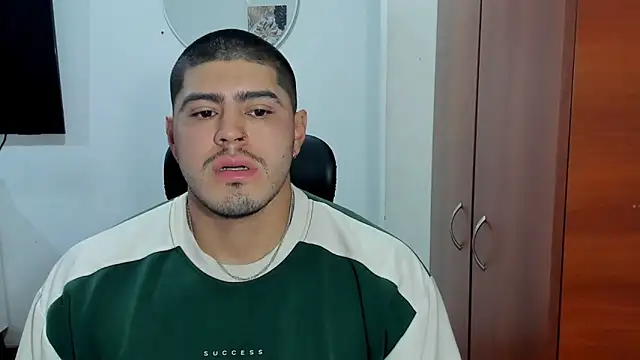 Snapshot of Baltazar_Dupont chatting on September 2025 11:37:02 AM Baltazar Dupont online show from September 2025 11:37:02 AM